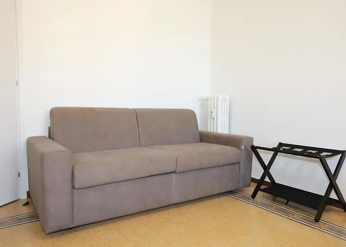 Unique Bologna Bed & Breakfast 4*