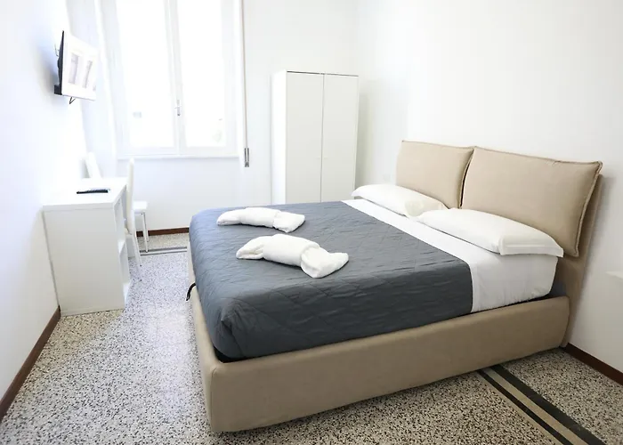 Unique Bologna 4* Rome