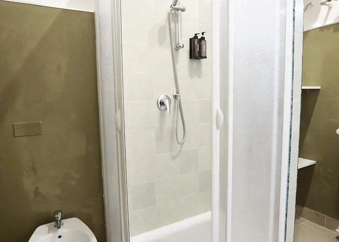 Unique Bologna Bed & Breakfast 4*